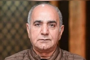 ویدئو/ ترفند بی‌نظیر همسر خارجی "پرویز پرستویی" در مصاحبه استخدامی برای ناک‌اوت کردن مسئول گزینش / حاج‌آقا تا عمر داره این حرکت یادش نمیره😂