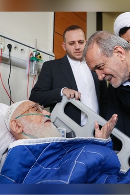 آیت الله نوری همدانی: موتورسواری بانوان با رعایت این موارد ایرادی ندارد