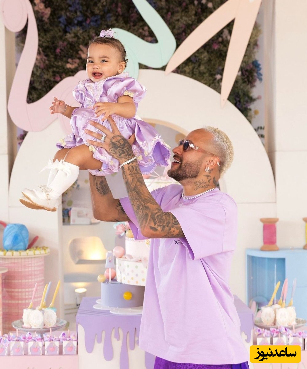 نیمار؛ مرد گنده فوتبال جهان پایِ بازی های بچگانه دخترانش +عکس