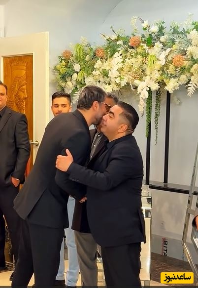 عزاداری سوپرلاکچری علیرضا نیکبخت، علی پروین و فیروز کریمی در یک تالار تشریفاتی به مناسبت ایام فاطمیه در شمال تهران/ از گل آرایی سفید تا پذیرایی و...+فیلم