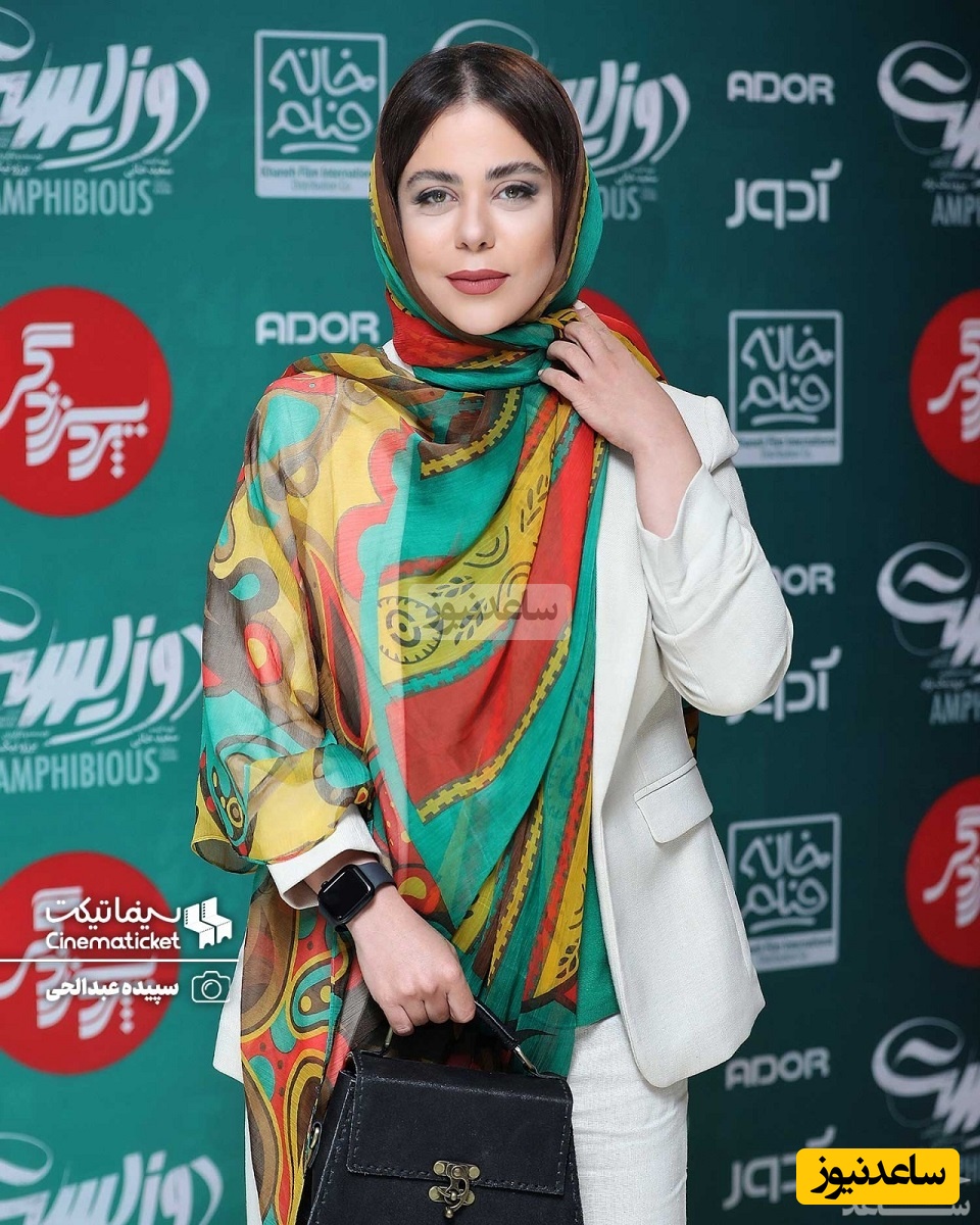 استایل مشکی خانمانۀ الهام اخوان😎 آرایش زیبا و ملیحش زیبایی چشمانش رو دوچندان کرده!