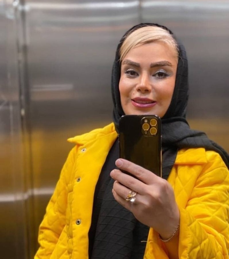 حال خوش صبا راد و همسرش پشت ترافیک سنگین