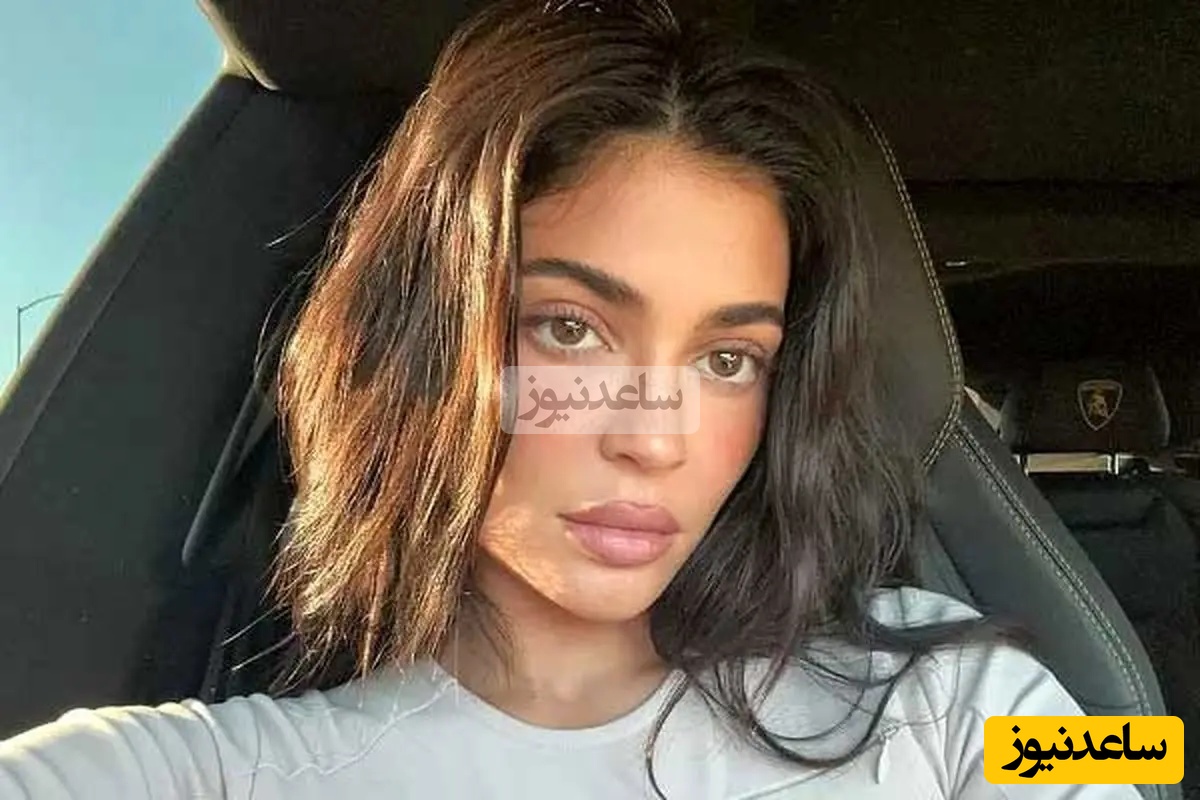 اکسسوری موی الماس کایلی جنر که با دیدنش انگشت به دهان میمانید