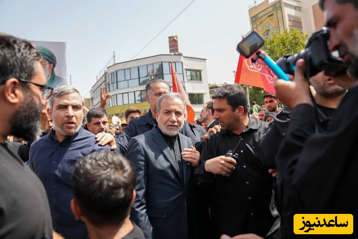 سیدعباس عراقچی هم برای وداع با سرداران سرافزار ایران آمد +ویدیو