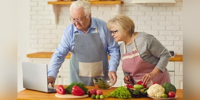 راز سلامت مغز در میانسالی: چه بخوریم و چه نخوریم؟