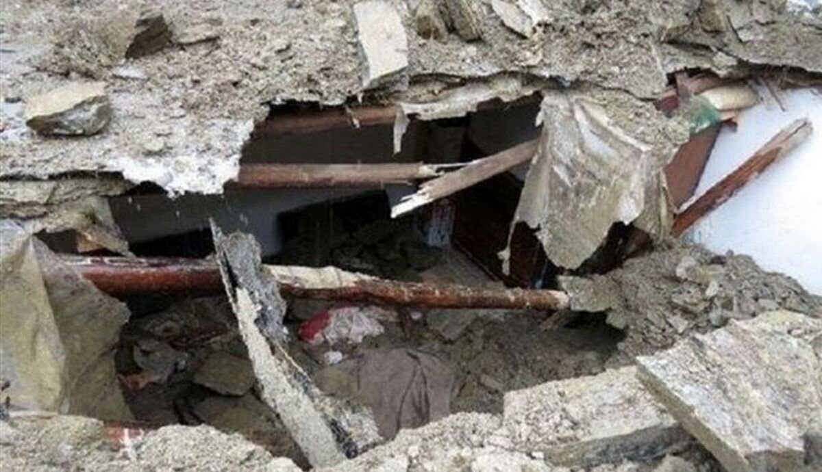 ریزش مرگبار ساختمان در روستای کرکج تبریز +فیلم
