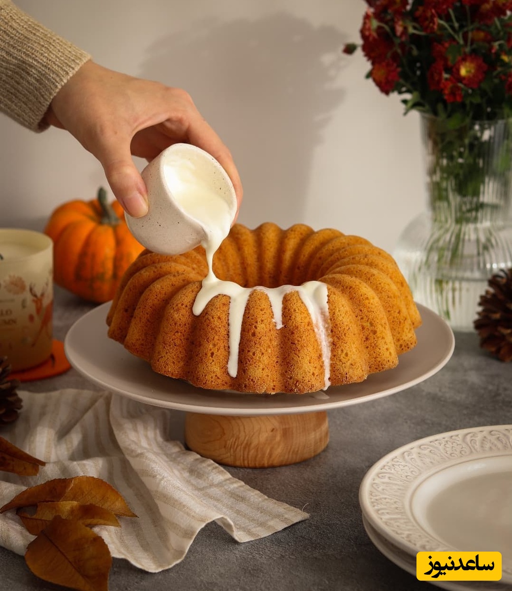 طرز تهیه کیک کدو حلوایی مامان پز و خوش عطر برای عصرونه های پاییز که بوش هفت تا محله رو برمیداره! یه بارامتحان کن عاشقش میشی+ ویدیو