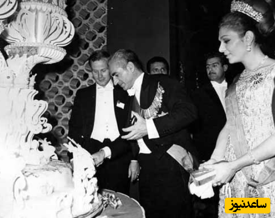 جشن تولد عجیب شاه پهلوی با پول بیت المال/ جوگیر داره شمعای روی کیک رو میشمره 🙄+عکس
