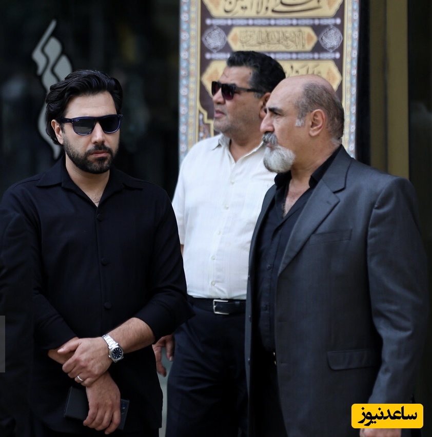 اشک‌های تلخ و باوقار احسان خواجه‌امیری در مراسم خاکسپاری پدرش دل همه را به درد آورد! سکوتی که فریاد دل بی‌قرارش بود