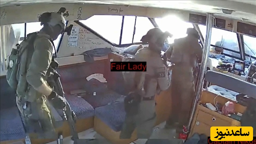 (ویدیو)‌ حمله دوباره سربازان اسرائیل به کاروان صمود!/ با اسلحه  وحشیانه ضربه ‌میزنه....