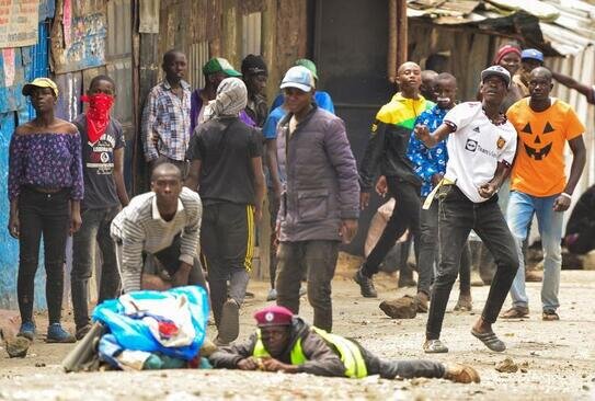تظاهرات مخالفان حکومت در شهر نایروبی کنیا/ رویترز و آسوشیتدپرس