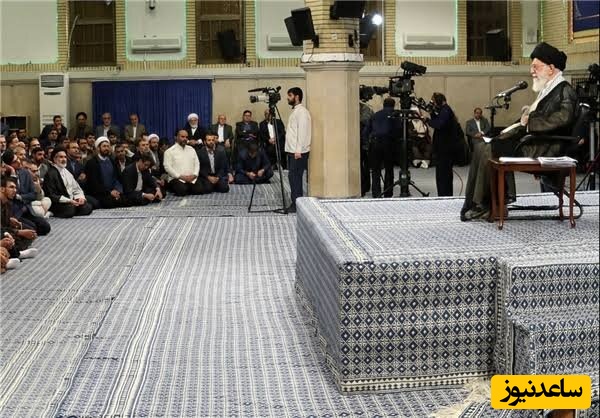 رهبر شهید انقلاب در بیت رهبری