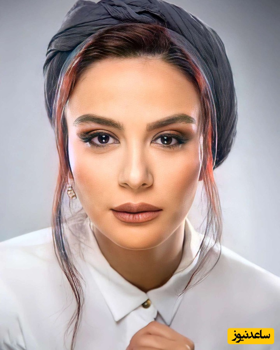 تصویر لو رفته از مارال فرجاد در کنار آبشاری در خارج از کشور😍😎