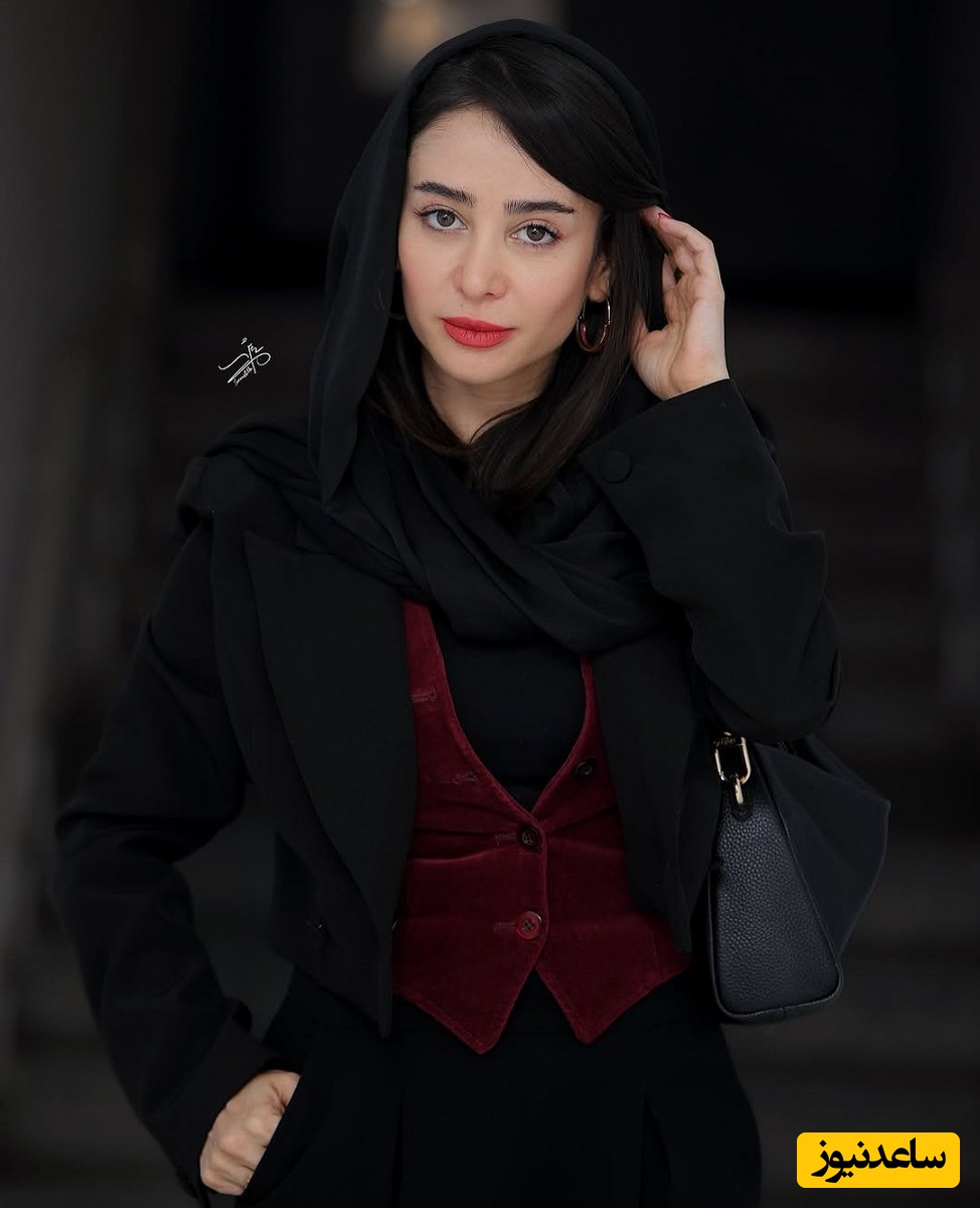 بامزه بازی الناز حبیبی در واپسین روزهای سال! با این استایل کیوت ببینید چه دلبری میکنه ....