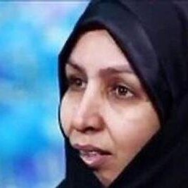 خواهر شهید عجمیان: مردان بی غیرتی که در پارک ها همسران بی حجاب خود را می چرخانند مقصرند