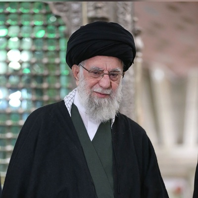 چرا رهبر شهید انقلاب نام‌های مستعار برای فرزندانشان انتخاب کردند؟+ویدیو/ تصاویری دیده نشده از حضرت آیت‌الله سیدمجتبی خامنه‌ای را ببینید