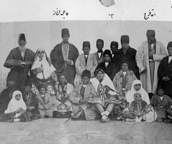 حقوق باورنکردنی یک معلم ابتدایی در دوران قاجار +عکس