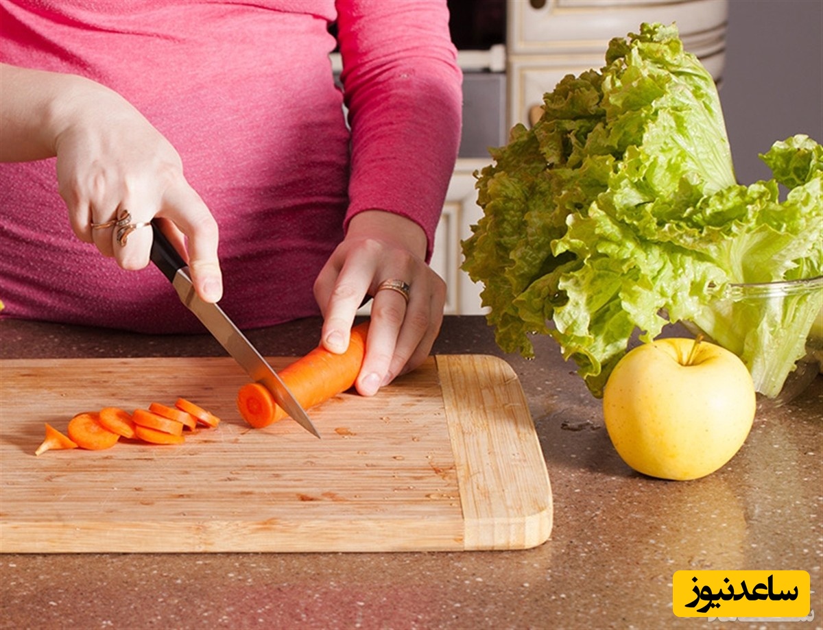 فواید و مضرات خوردن کاهو در بارداری