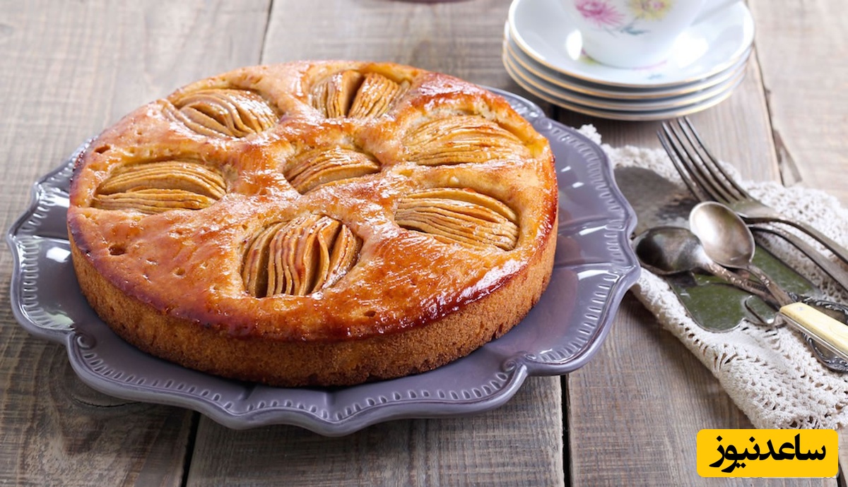 روش تهیه کیک سیب و دارچین در قابلمه+ عکس