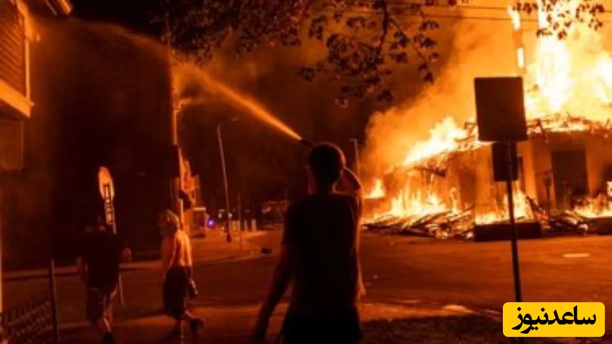 مینیاپولیس آمریکا به پاخاست / اعتراض مردمی به قتل یک زن بی گناه توسط پلیس‎+ویدیو