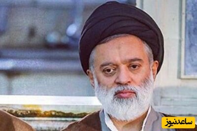 از آرشیو| پذیرایی فرزند ارشد رهبر شهید انقلاب از زائران حرم امام رضا(ع) در مشهد