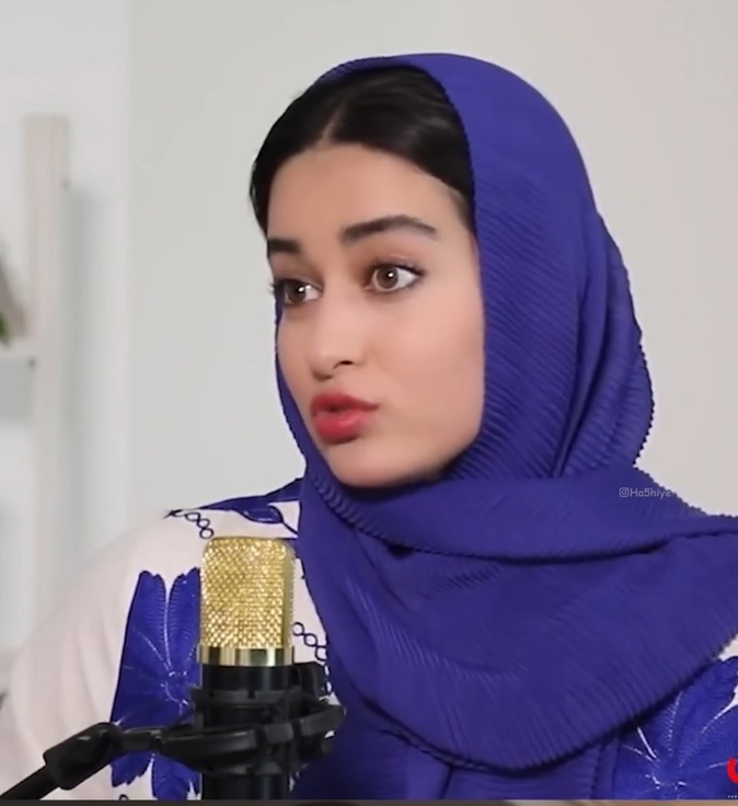 مه‌لقا مینوش‌زاد بازیگر سریال بی‌عاطفه: من از سر خاک پدرم اومدم خونه و خبر فوت مادرم را به من دادند
