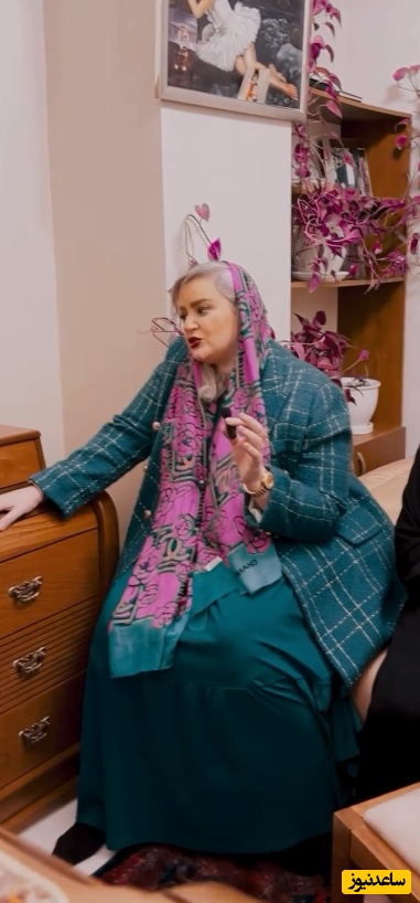 پیوند اصالت با نقش و نگار چوب در چیدمان جهیزیه خاص نعیمه نظام دوست/ آباژور تک شعله، مبلمان سفارشی، تلفن سلطنتی والتر، تابلو نقاشی ارمغانی از هنر شرق+فیلم