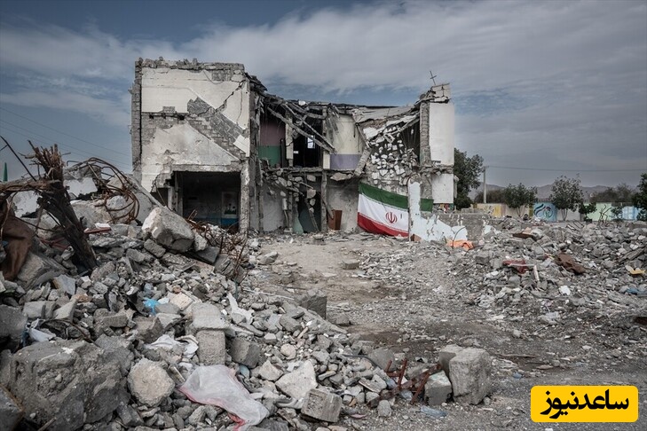 (عکس) غم‌انگیزترین قاب تاریخ میناب؛ چهره‌های بهشتی شهدای دانش‌آموز مدرسه شجره طیبه در آخرین عکس یادگاری‌شان