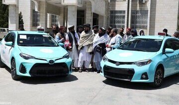 رونمایی طالبان از تاکسی‌های جدید افغانستان +عکس/ تاکسی خفن به این میگن!