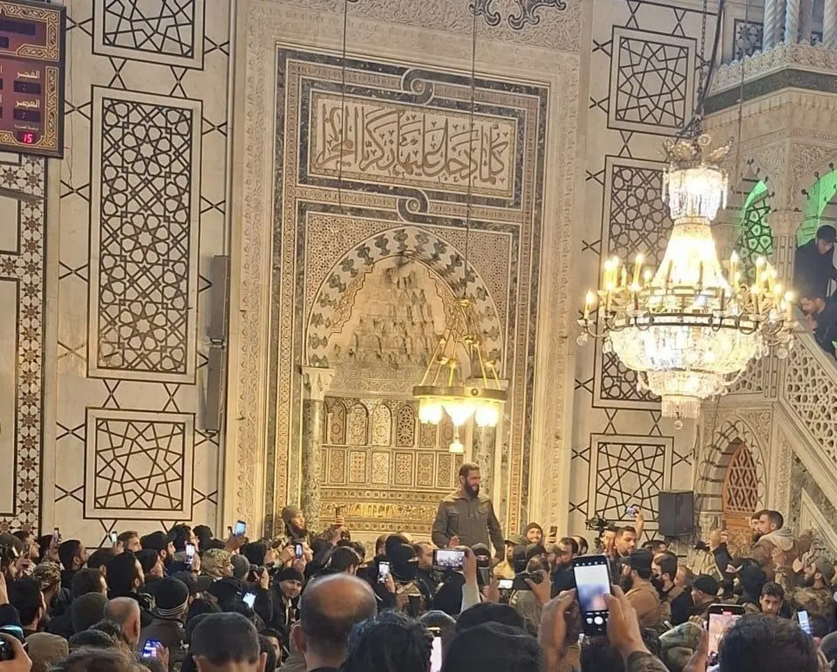 غذای رایگان با طعم خون؛ حادثه مرگبار در صف توزیع غذا توسط حامیان جولانی در دمشق+ویدیو