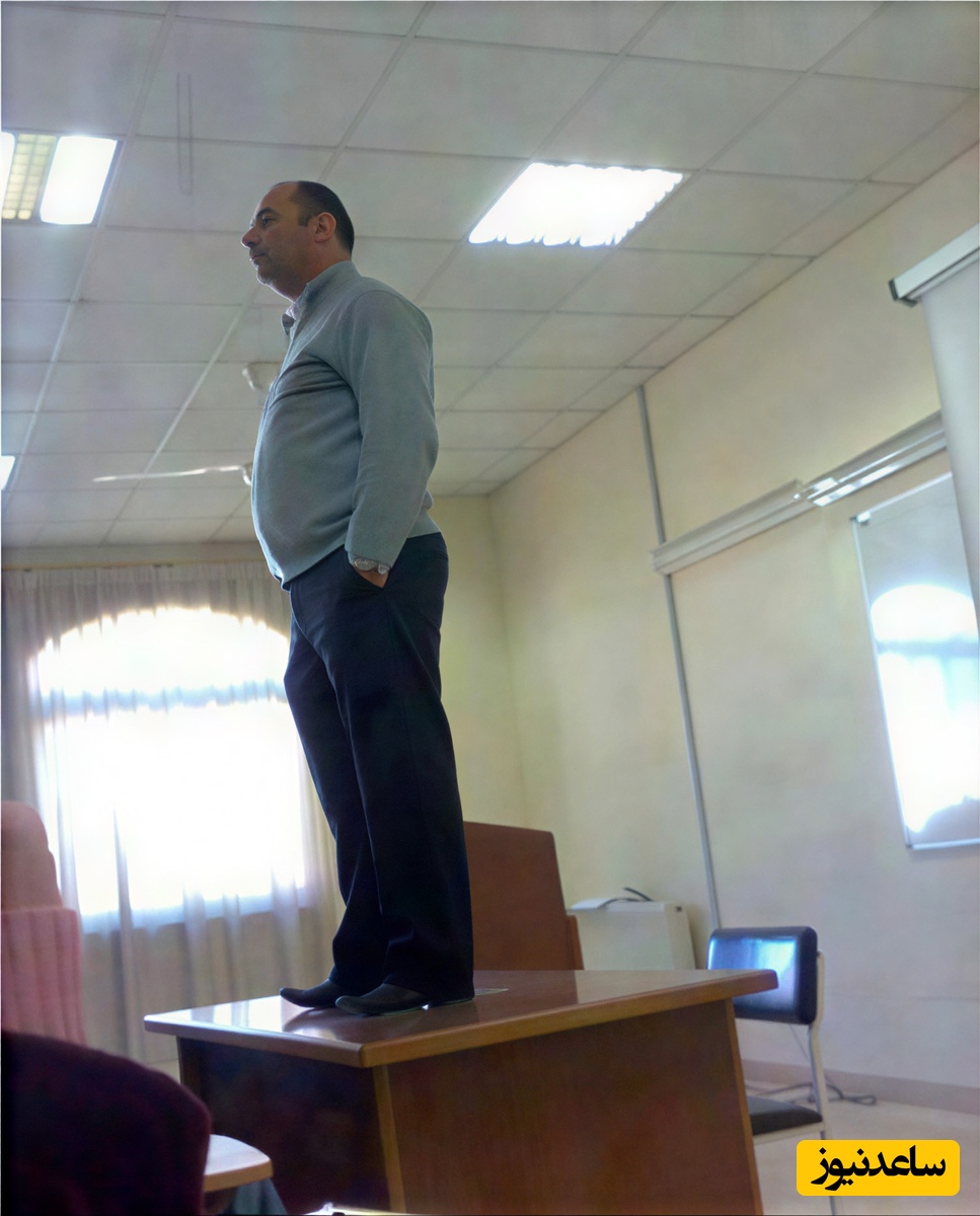 (ویدیو) آشنایی با انواع مراقب در جلسه امتحان/ همیشه آرزوم بود اون دومیه مراقبمون باشه ولی مثل دوربین مدار بسته همیشه بالاسرمون بود😂