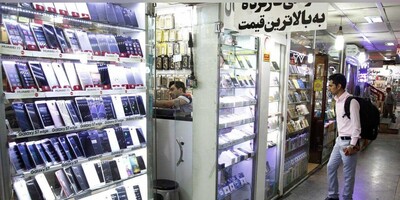 اصابت ترکش اخبار آیفون به بازار موبایل ایران / آیفون 13 در یک هفته هفت میلیون گران شد