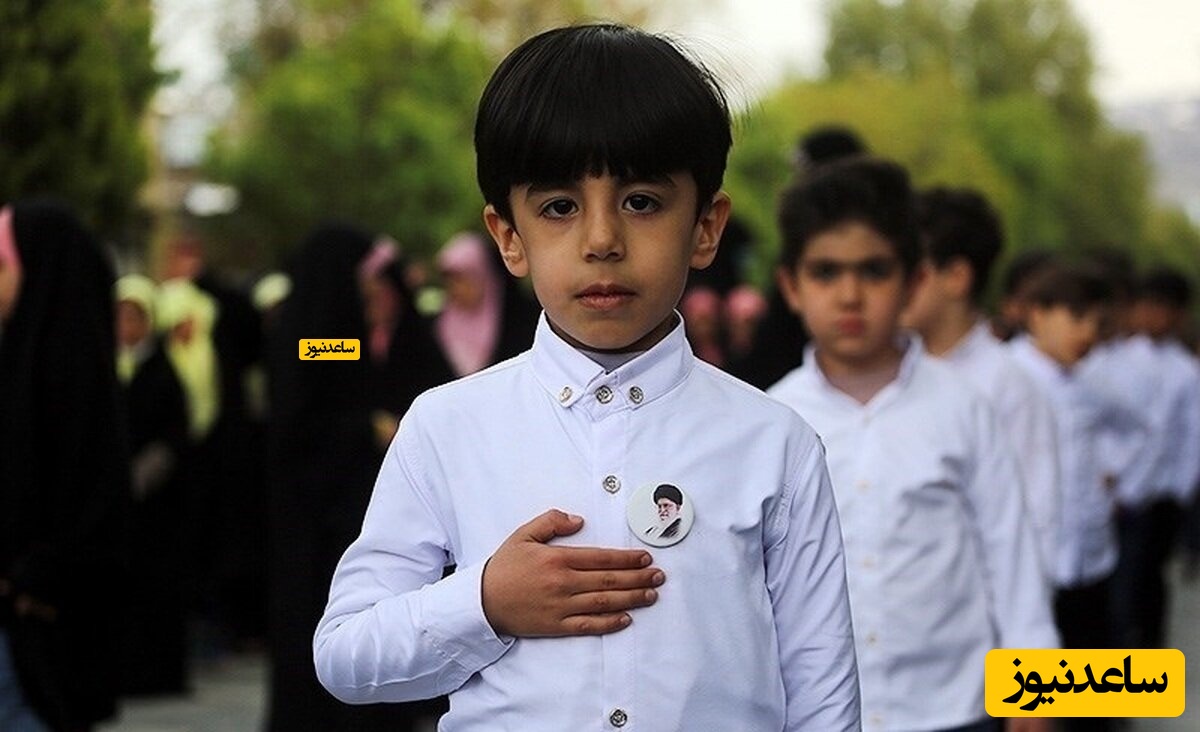 (فیلم)همخوانی سرود «سلام فرمانده 2» توسط دهه هشتادی‌ها و نودی‌ها در جمکران