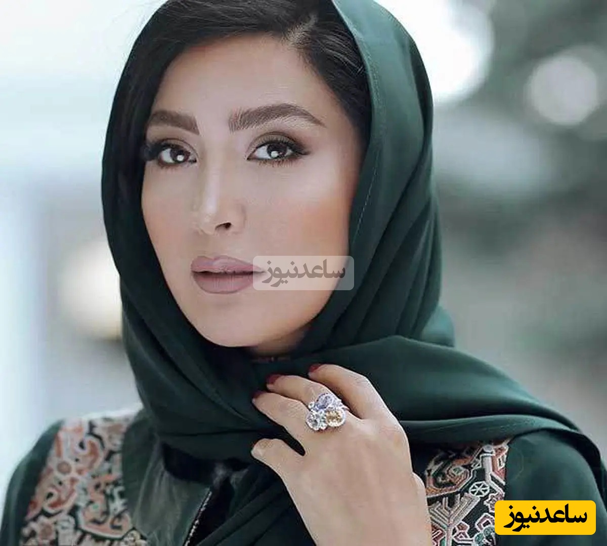 نگاهی به باکس گل زیبای مریم معصومی بازیگر سریال همه چیز آنجاست +عکس/ چه کیفی میکنه خانم بازیگر جلو آینه