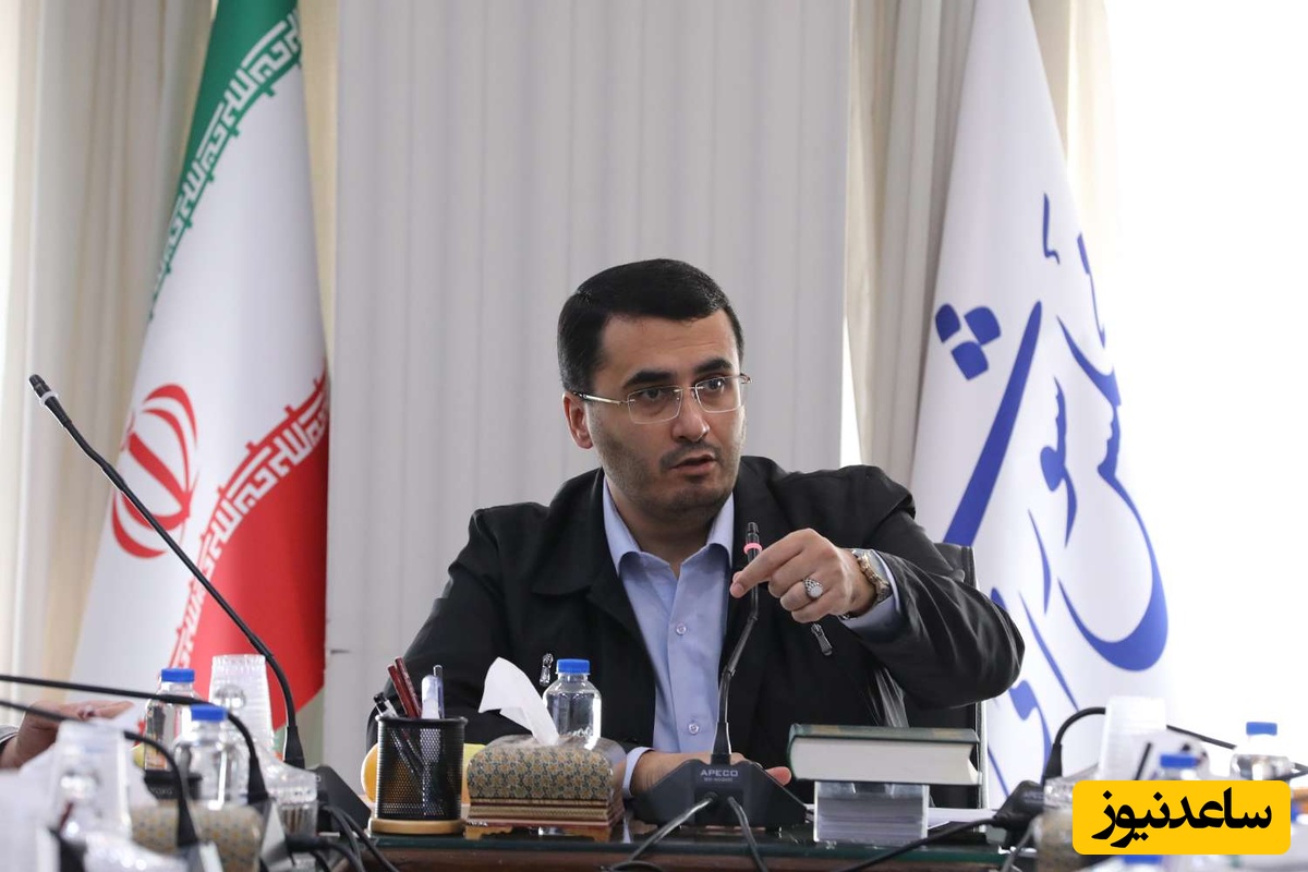 متفکر آزاد، عضو هیئت رئیسه مجلس: ترامپ همچون یک قمارباز شکست‌خورده، دست به تهدیدهای بی‌پشتوانه می‌زند