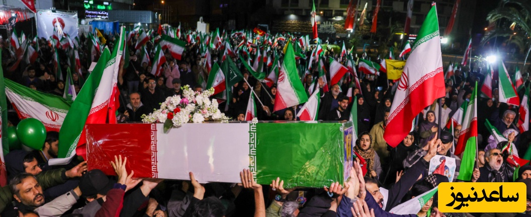 مراسم وداع با شهدای ناوشکن دنا در میدان ولیعصر(عج)