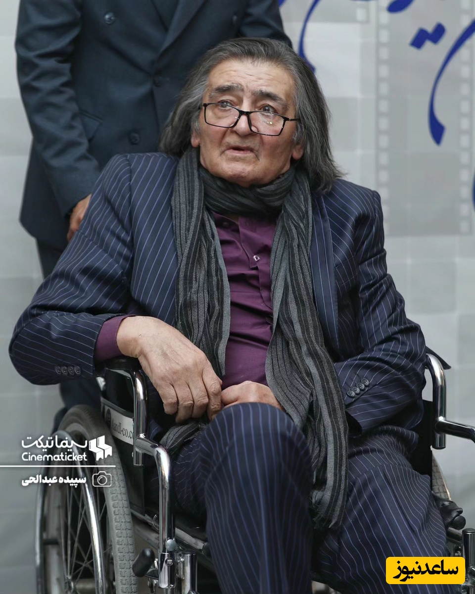 رضا رویگری: 12 ساله پسرم رو ندیدم عکسش رو بغلم نگه می دارم که بهش بگم دلم براش تنگ شده ، منو اینقدر تنها نگذارید، من هیچکس رو ندارم دیگه