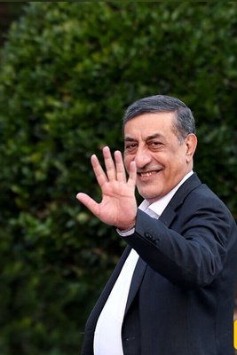 (فیلم) آب پاکی دولت روی دست کارمندان؛ کالابرگ به جای افزایش حقوق!