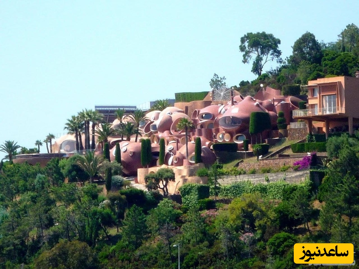 خانه عجیب