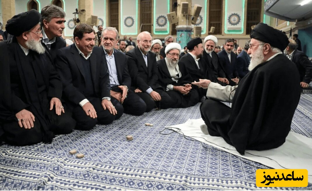رهبر شهید انقلاب در بیت رهبری