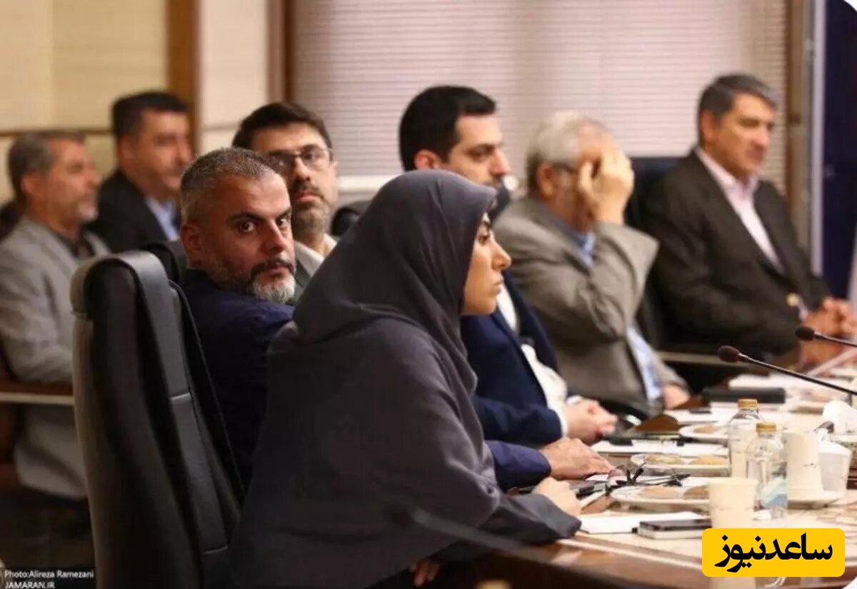 پسر محمد‌رضا عارف در جلسه دولت