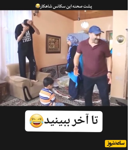 بهبود کجایی که ببینی با فهیمه چه کردند؟؛پشت‌صحنه‌ی دیدنی از این سکانس که محسن تنابنده چگونگی نقش بازی کردن رو به خواهرش یاد میده+فیلم