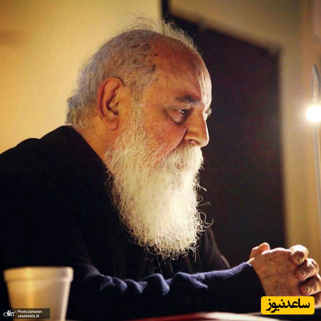 یکی از بینظیر ترین دکلمه های هوشنگ ابتهاج/نگاهت میکنم خاموش و خاموشی زبان دارد/ زبان عاشقان چشم است و چشم از دل نشان دارد... +ویدیو