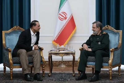 ببینید| عاصم منیر آمد و رفت اما این سکانس از بازتاب اقتدارِ ایران در زبان بدن محسن رضایی، ژنرال پاکستانی را در کما گذاشت!
