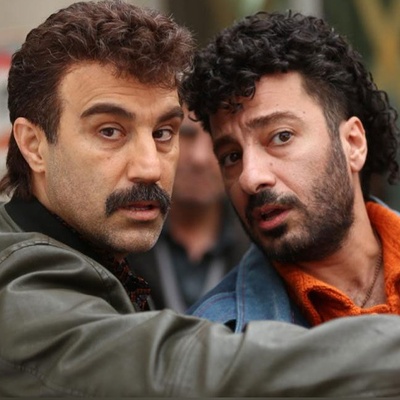 (ویدیو) کلیپی متفاوت و جالب از محسن تنابنده و نوید محمدزاده در اتاق گریم فیلم زودپز