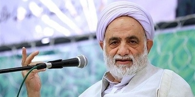 حجت الاسلام قرائتی: پلیس یه خانمی رو گرفته که چرا خلاف میکنی گفته به شما ربطی نداره من خانم آقای قرائتی هستم؛ من الان چند تا زن دارم که خودم خبر ندارم!+ ویدیو