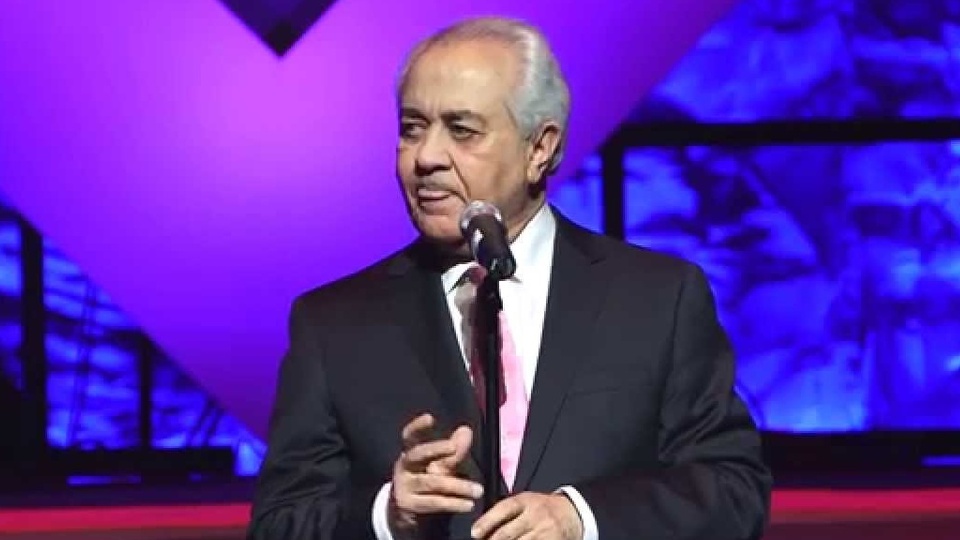 (ویدیو) گفت و گوی بسیار مفید و تاثیرگذار دکتر هلاکویی درباره‌ی اهمیت عدل و نکات مهمی که نباید از دست بدهید!