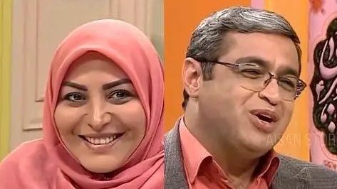 (ویدیو) سخنان مهم و تاثیرگذار دکتر عزیزی درباره‌ی ازدواج در سن بالا: آقایی که 40 سال رو رد میکنه خیلی از موضوعات احساسیش متعادل شده...