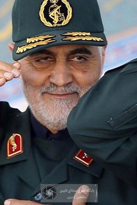 چرا دختر ارشد سردار سلیمانی او را پدر صدا نمی‌کند؟/ دختر شهید سلیمانی: عکس‌های محدودی را می‌شود پیدا کرد که ایشان پشت میز بوده باشد