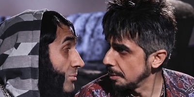 نگاهی به خنده‌دارترین سکانس بازی جواد رضویان و هادی کاظمی؛ تو آبراهام لینکلنی؟ نه من خواهرشم / چجوری خندشونو نگه داشتن 🤣 + فیلم